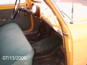 1961 Fiat 1100 interior