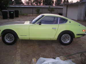1972 Datsun 240Z side