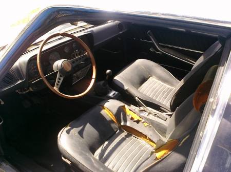 1969 Fiat 124 Coupe interior