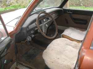 1971 Peugeot 304 interior