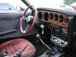 1976 Mazda Cosmo interior