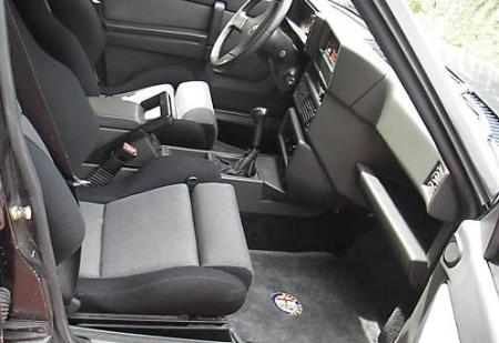 1988 Alfa Romeo Milano Verde interior
