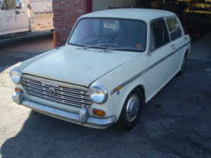 1969 Austin America front