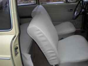1971 VW Squareback interior