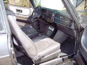 1988 Saab 900 SPG interior