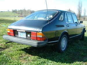 1980 Saab 900 5-door right rear