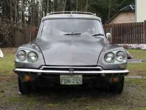 1966 Citroen DS wagon front