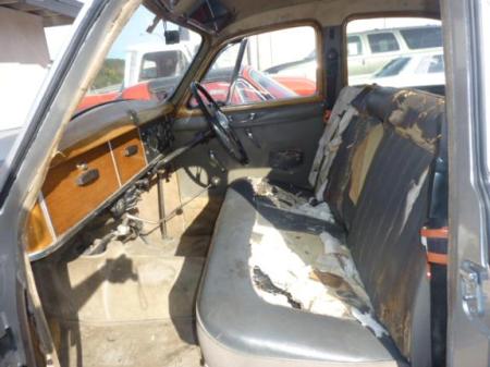 1957 Rover P4 90 interior