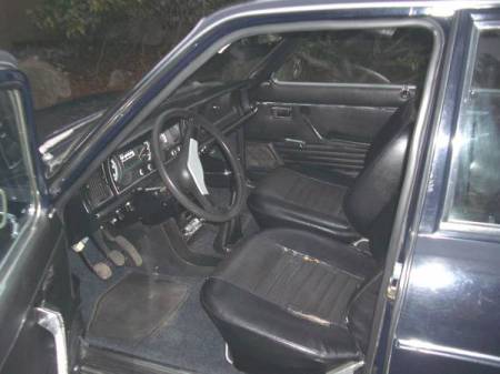 1975 Lancia Beta sedan interior