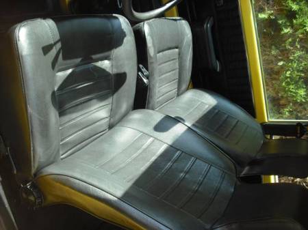 1979 Renault LeCar interior