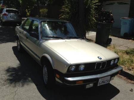 1985 BMW 325e right front