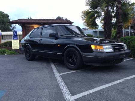 1991 Saab 900 turbo right front