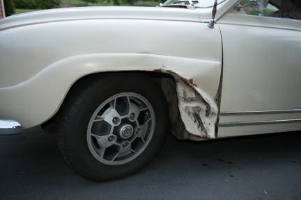 1968 Saab 96 damage