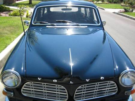 1967 Volvo 122 front