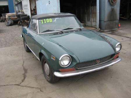 1971 Fiat 124 spider right front