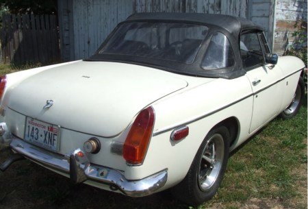 1972 MGB right rear