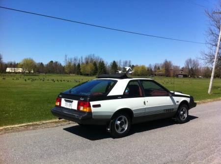 1984 Renault Fuego Turbo right rear