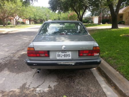 1989 BMW 750iL rear
