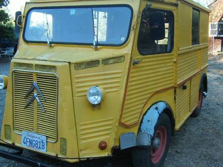 1967 Citroen HY left front