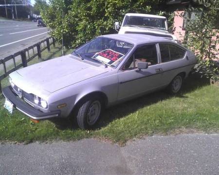 1979 Alfa Romeo Alfetta GTV silver left front