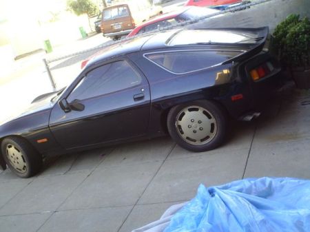 1981 Porsche 928S left rear