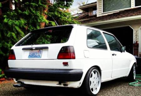 1987 Volkswagen Golf GTI right rear