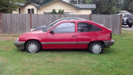 1992 Pontiac LeMans left side