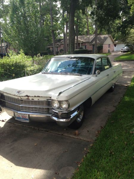 1963 Cadillac Sedan DeVille for sale left front