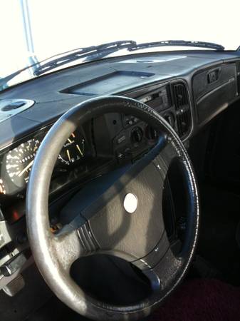 1985 Saab 900 turbo for sale interior