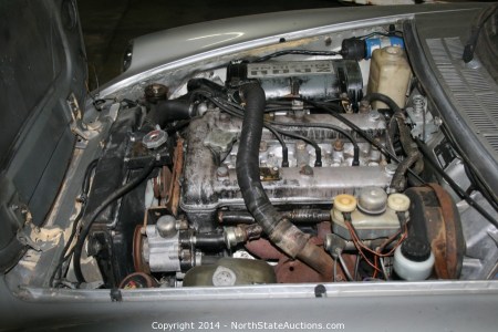 1976 Alfa Romeo Spider Veloce engine