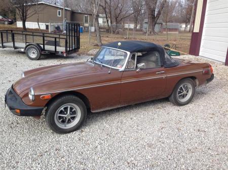 1980 MGB left front