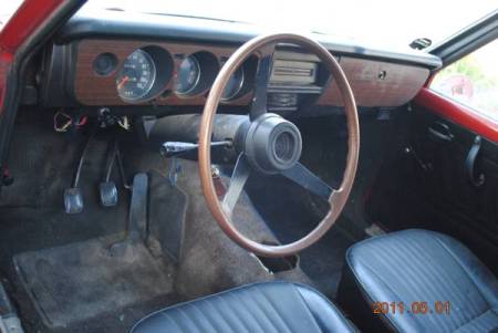 1972 Mazda 1200 interior