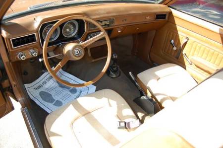 1973 Ford Pinto interior