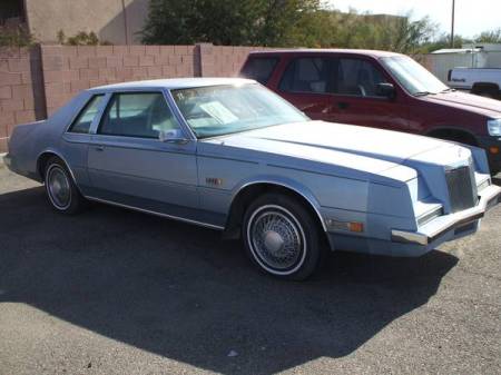 1981 Chrysler Imperial Sinatra right front