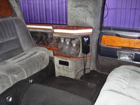 1986 Lincoln Town Car limo interior rear
