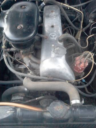 1966 Mercedes 230S engine