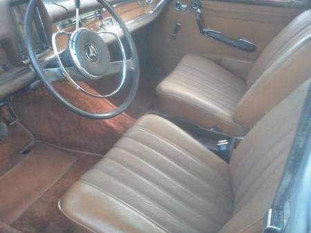 1966 Mercedes 230S interior