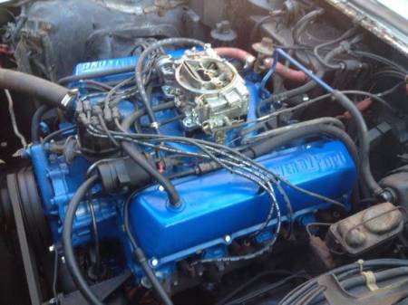 1968 Ford Thunderbird sedan project engine