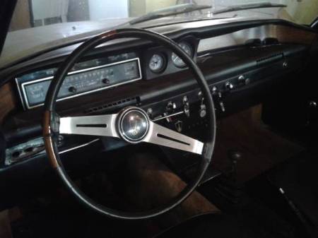 1968 Rover 2000TC interior