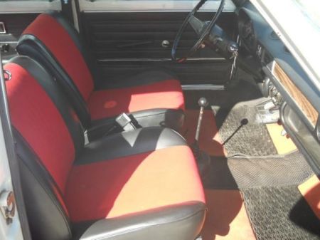 1972 Fiat 128 Berlina interior