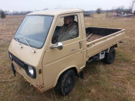 1972 Suzuki Carry left front