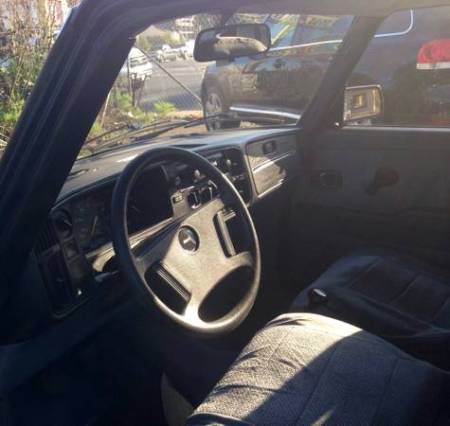 1983 Saab 900 sedan interior