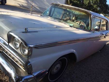 1959 Ford Fairline 500 left front