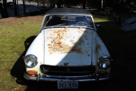 1972 MG Midget $500 nose