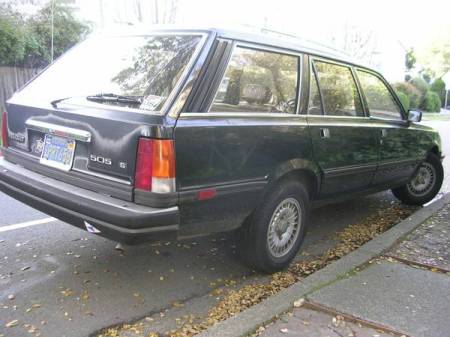 1985 Peugeot 505S wagon right rear