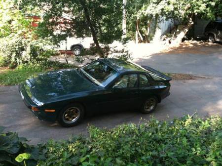 1985 Porsche 944 left front