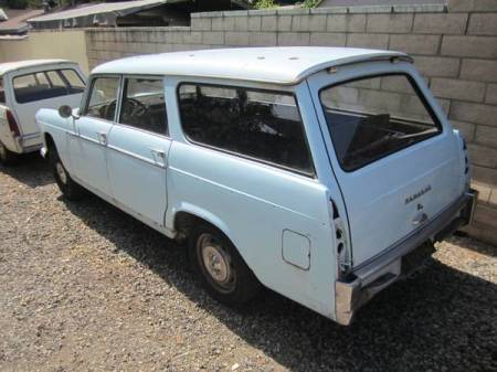1966 Peugeot 404 Break left rear