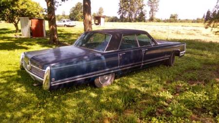 1968 Imperial Crown right rear