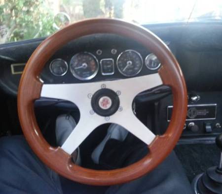 1970 MGB Special dashboard