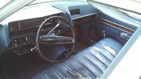 1972 Ford LTD Crown Victoria Country Squire interior